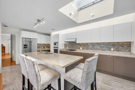 5317 Montiverdi Place, West Vancouver For Sale - image 19