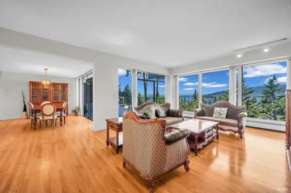 5317 Montiverdi Place, West Vancouver For Sale - image 7