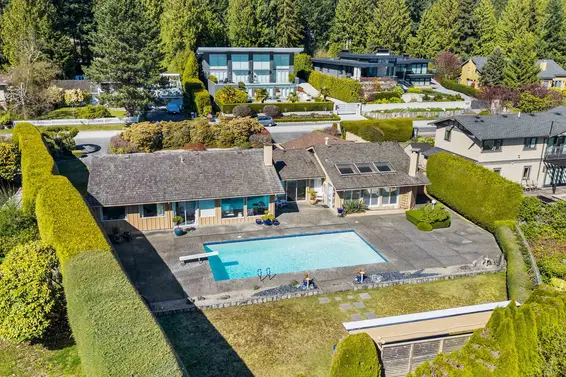4211 Rockridge Crescent, West Vancouver For Sale - image 4