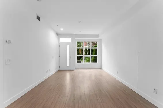 119 2060 Curling Road, North Vancouver For Sale - image 7