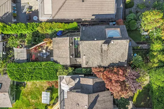 319 East 27th Street, North Vancouver For Sale - image 4