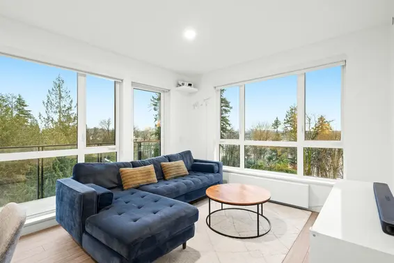 304 707 East 3rd Street, North Vancouver For Sale - image 3