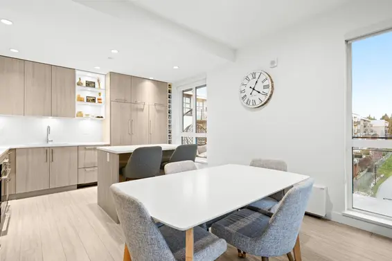 304 707 East 3rd Street, North Vancouver For Sale - image 4