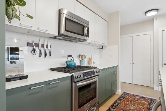 403 1330 Marine Drive, North Vancouver For Sale - image 12