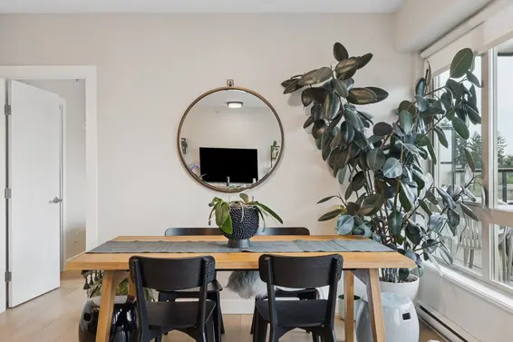 403 1330 Marine Drive, North Vancouver For Sale - image 9