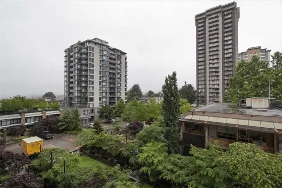 502 158 West 13Th Street, North Vancouver