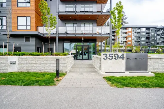 317 3594 Malsum Drive, North Vancouver For Sale - image 4