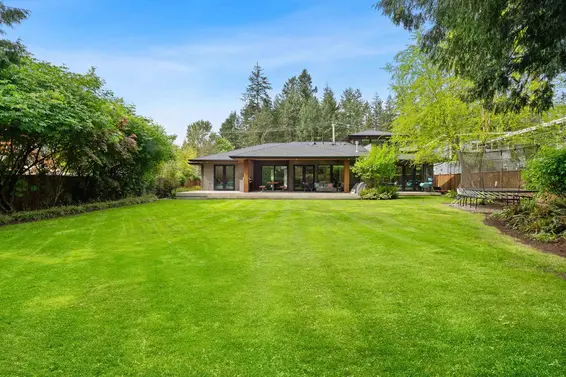 2381 Windridge Drive, North Vancouver For Sale - image 15