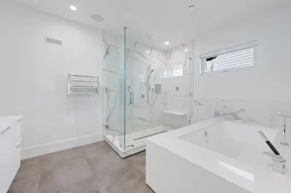 2381 Windridge Drive, North Vancouver For Sale - image 24