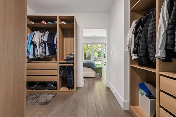 2381 Windridge Drive, North Vancouver For Sale - image 25