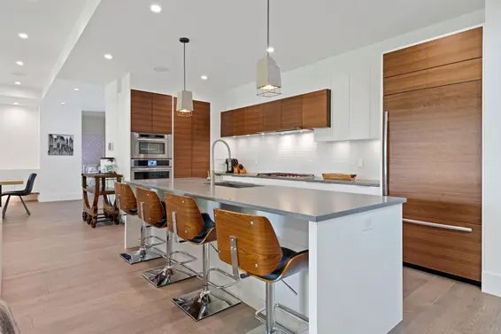 2381 Windridge Drive, North Vancouver For Sale - image 7