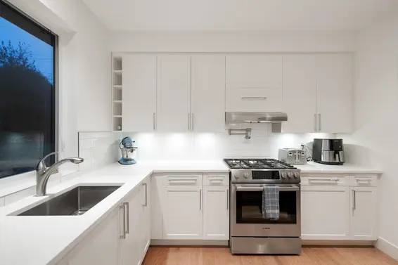 2902 St. Andrews Avenue, North Vancouver For Sale - image 10