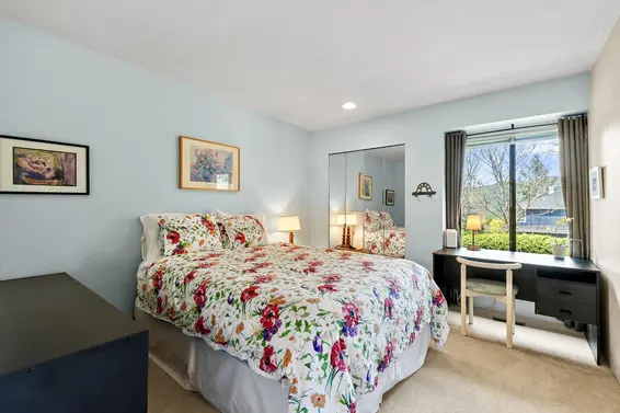 4724 Woodburn Court, West Vancouver For Sale - image 18