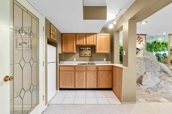 4724 Woodburn Court, West Vancouver For Sale - image 23