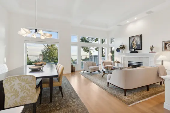 4948 Edendale Lane, West Vancouver For Sale - image 2