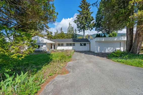 4010 Sunnycrest Drive, North Vancouver For Sale - image 2