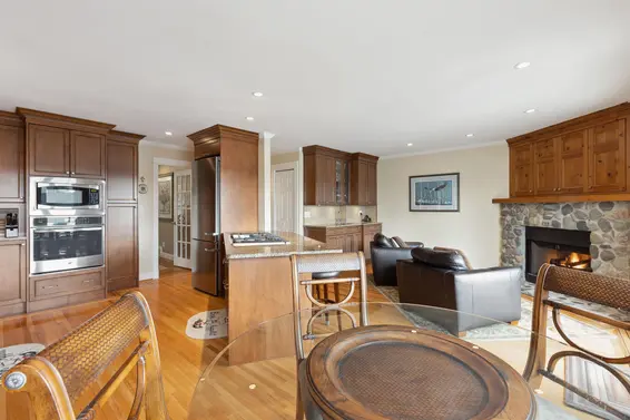1274 Esquimalt Avenue, West Vancouver For Sale - image 11
