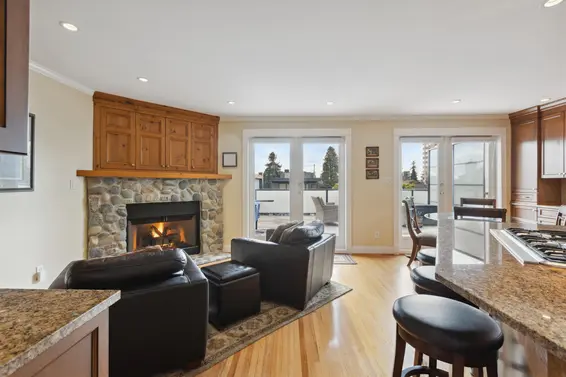 1274 Esquimalt Avenue, West Vancouver For Sale - image 12