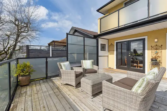 1274 Esquimalt Avenue, West Vancouver For Sale - image 18