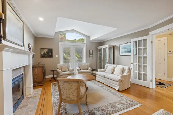 1274 Esquimalt Avenue, West Vancouver For Sale - image 3