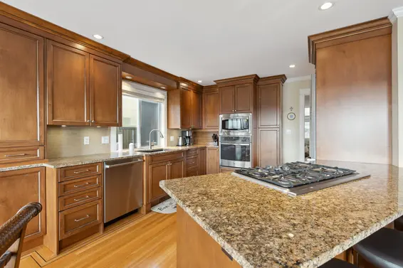 1274 Esquimalt Avenue, West Vancouver For Sale - image 6