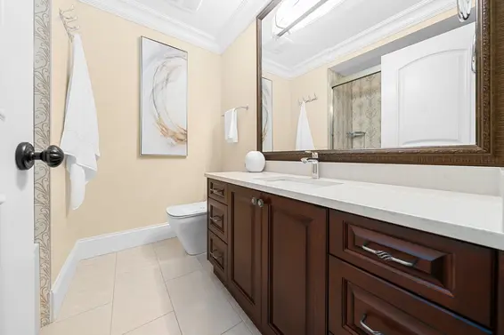 5358 Malaspina Place, North Vancouver For Sale - image 27
