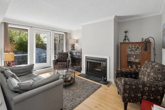 3 230 West 15th Street, North Vancouver For Sale - image 10