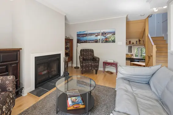 3 230 West 15th Street, North Vancouver For Sale - image 12