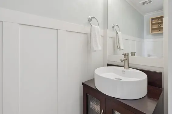 3 230 West 15th Street, North Vancouver For Sale - image 18