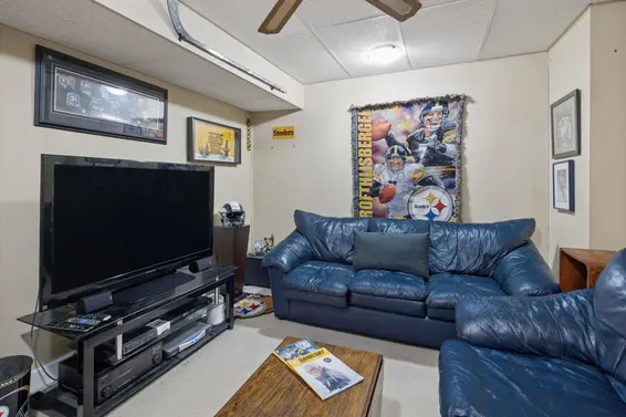 3 230 West 15th Street, North Vancouver For Sale - image 30