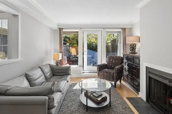 3 230 West 15th Street, North Vancouver For Sale - image 9