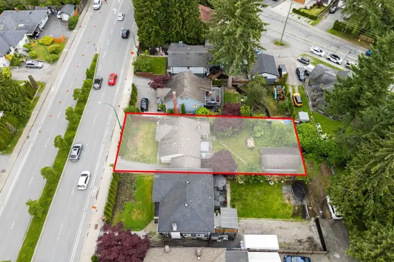 765 Lynn Valley Road, North Vancouver For Sale - image 30