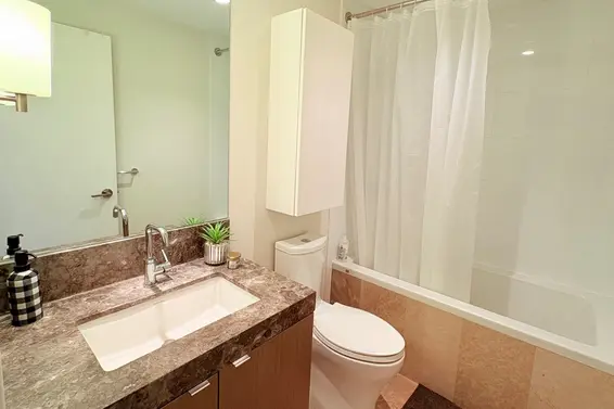 1609 125 East 14th Street, North Vancouver For Sale - image 15