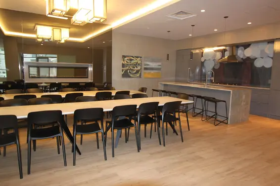 1609 125 East 14th Street, North Vancouver For Sale - image 26