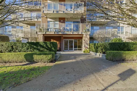 109 1033 St. Georges Avenue, North Vancouver For Sale - image 25