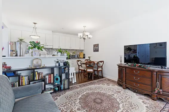 109 1033 St. Georges Avenue, North Vancouver For Sale - image 5