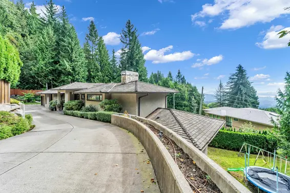 1162 Millstream Road, West Vancouver