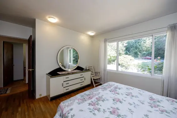 1033 Drayton Street, North Vancouver For Sale - image 13