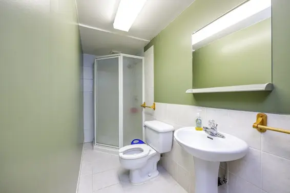1033 Drayton Street, North Vancouver For Sale - image 18
