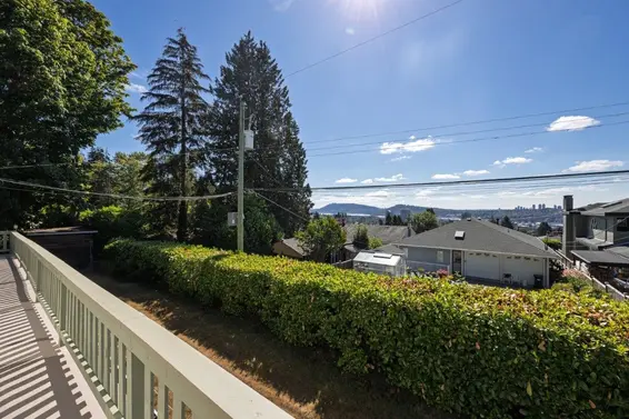 1033 Drayton Street, North Vancouver For Sale - image 28