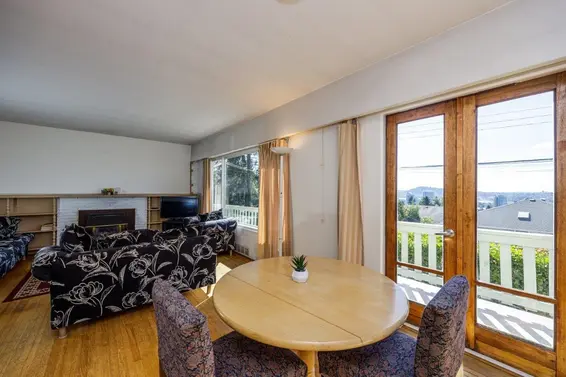 1033 Drayton Street, North Vancouver For Sale - image 7