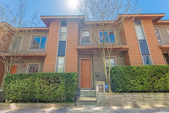 453 13th Street, West Vancouver