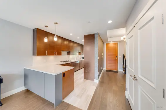 453 13th Street, West Vancouver For Sale - image 9