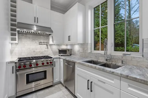 1595 19th Street, West Vancouver For Sale - image 11