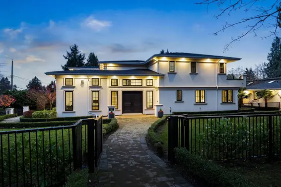 1595 19th Street, West Vancouver For Sale - image 2