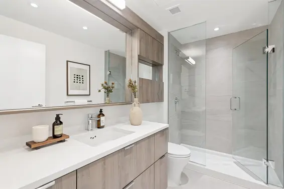 112 755 Harbourside Drive, North Vancouver For Sale - image 30