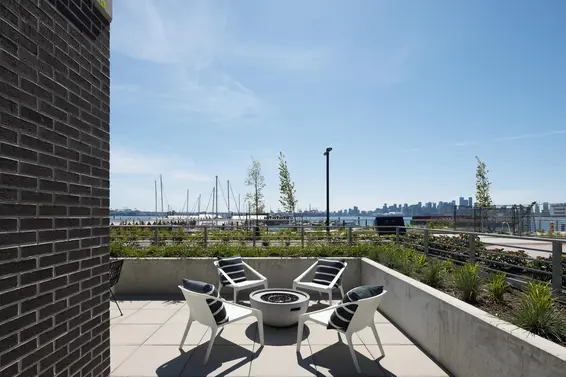 TH112 755 Harbourside Drive, North Vancouver For Sale - image 38