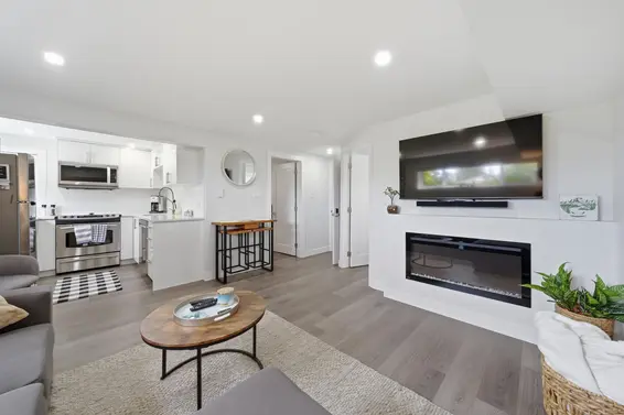 1120 Wellington Drive, North Vancouver For Sale - image 20