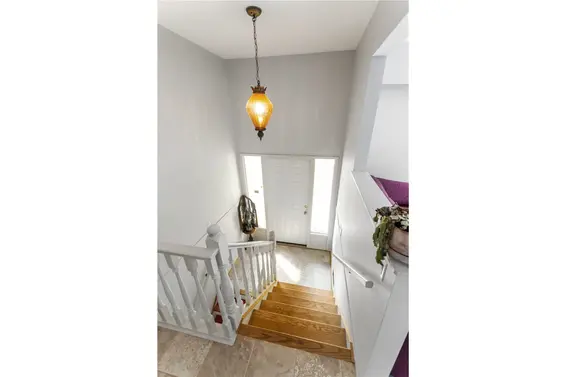 1728 Westover Road, North Vancouver For Sale - image 15