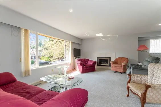 1728 Westover Road, North Vancouver For Sale - image 3